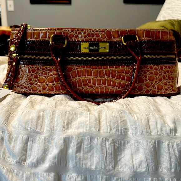 NWT Samantha Brown insulated purse in Caramel Camel color - Picture 2 of 5